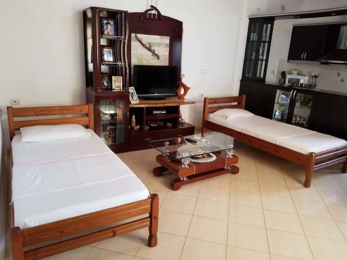 Guesthouse Aleks Ksamil Bagian luar foto